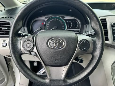 Used 2014 Toyota Venza LE w/ LE Convenience Package AWD/4WD image 30
