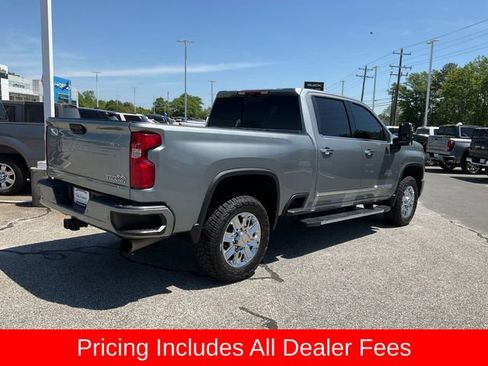 Used 2024 Chevrolet Silverado 3500 High Country w/ High Country Premium Package AWD/4WD image 25
