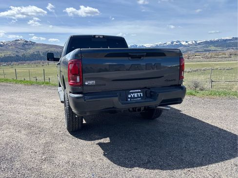 New 2026 RAM 2500 Laramie w/ Night Edition image 10