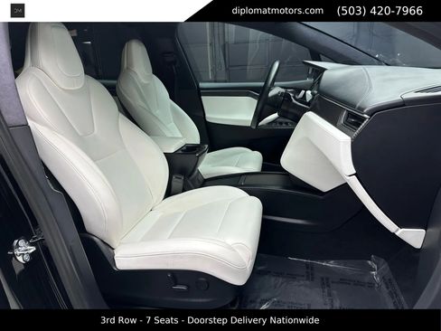 Used 2018 Tesla Model X 100D image 20