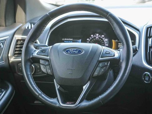 Used 2019 Ford Edge ST w/ Equipment Group 401A AWD/4WD image 15