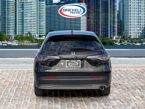 Certified 2023 Honda HR-V Sport image 7