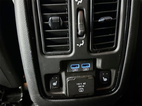 Used 2022 Dodge Durango R/T w/ Quick Order Package 22F image 25