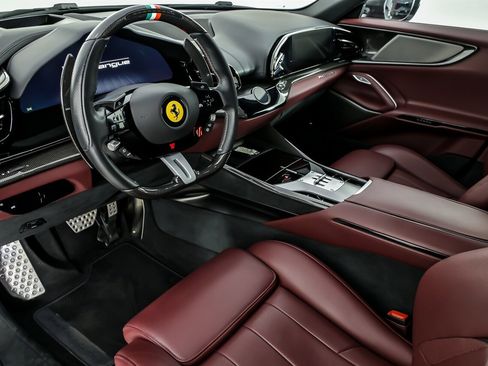 Used 2024 Ferrari Purosangue image 33