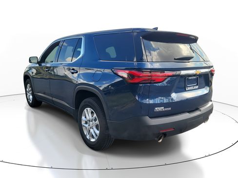 Used 2023 Chevrolet Traverse LS image 5
