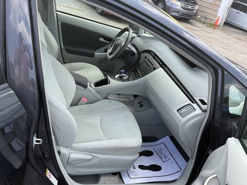 Used 2011 Toyota Prius Two FWD image 14