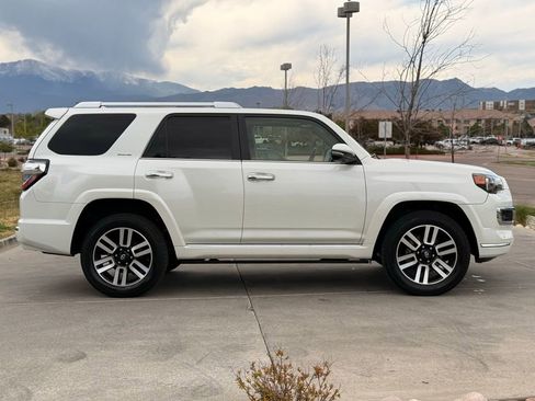 Used 2023 Toyota 4Runner Limited AWD/4WD image 10