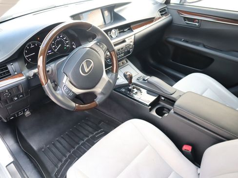 Used 2014 Lexus ES 350 image 27