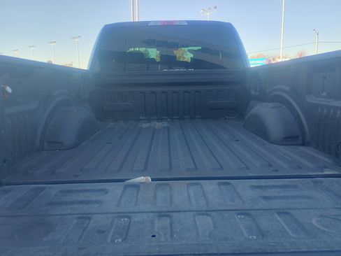 Used 2017 Ford F150 XLT image 13