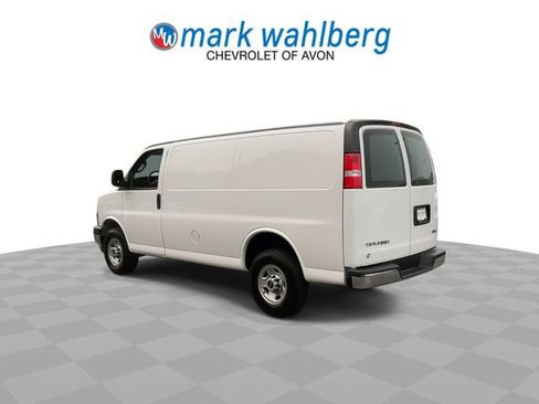 Used 2024 GMC Savana 2500 w/ Driver Convenience Package RWD image 6