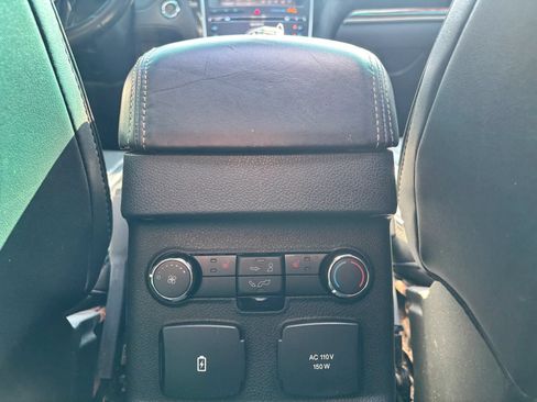 Used 2016 Ford Explorer Platinum AWD/4WD image 21
