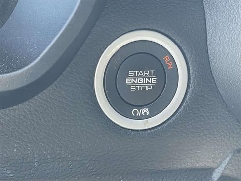 Used 2021 RAM 1500 Laramie w/ Sport Appearance Package image 17