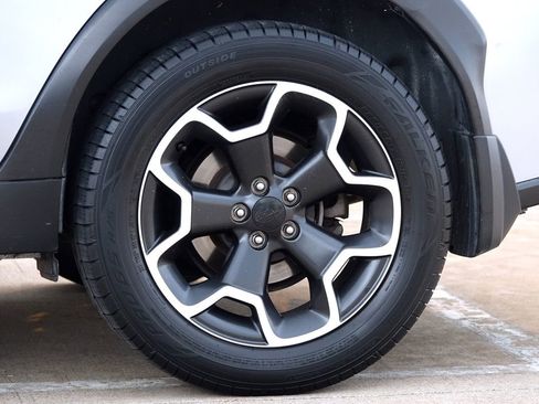 Used 2014 Subaru Crosstrek 2.0i Limited image 26