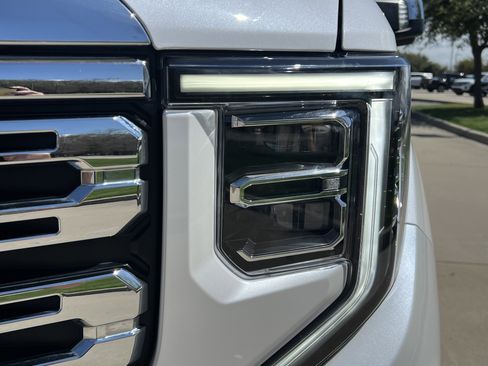 Used 2024 GMC Sierra 1500 Denali w/ Denali Reserve Package image 6