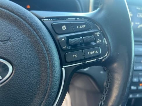 Used 2017 Kia Sportage EX w/ EX Technology Package FWD image 15