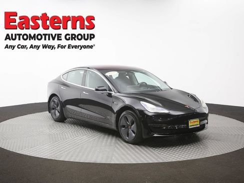 Used 2018 Tesla Model 3 RWD image 43