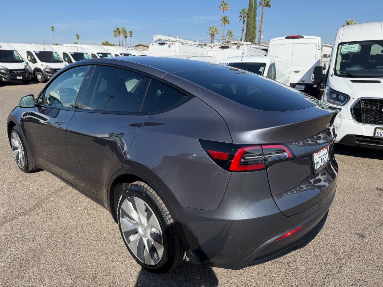 Used 2023 Tesla Model Y Long Range AWD/4WD image 9