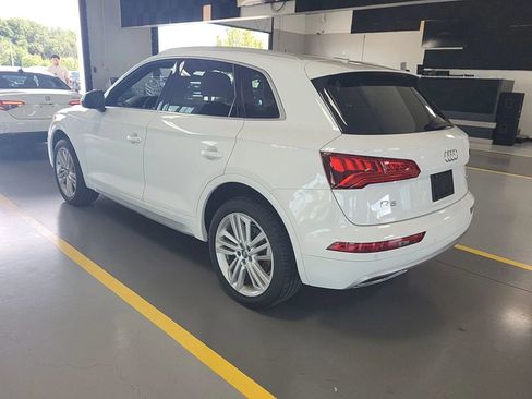 Used 2018 Audi Q5 2.0T Premium Plus w/ Premium Plus Package AWD/4WD image 5