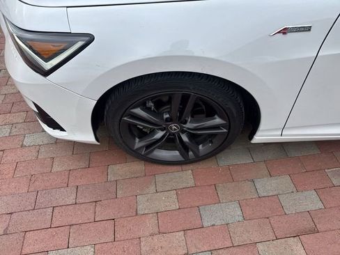 Used 2023 Acura Integra A-Spec image 2