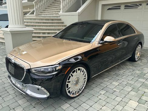 Used 2021 Mercedes-Benz S 580 4MATIC Sedan w/ Warmth & Comfort Package image 28