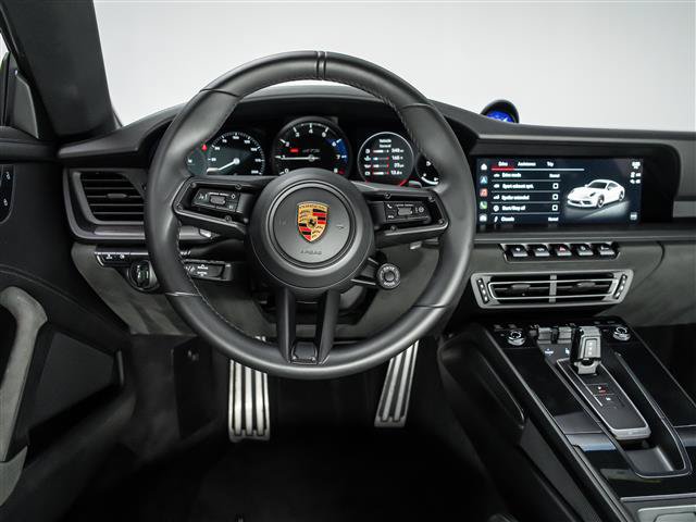 Used 2022 Porsche 911 Carrera GTS RWD image 19