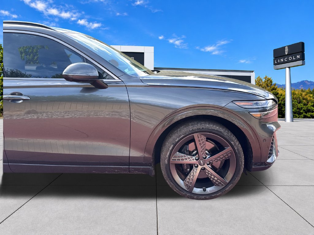 Used 2024 Genesis GV70 2.5T w/ Sport Prestige Package AWD/4WD image 32