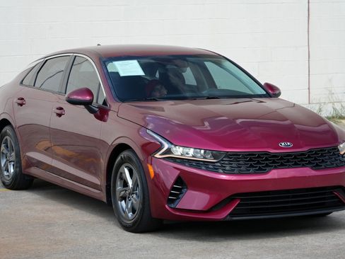 Used 2021 Kia K5 LXS FWD image 46