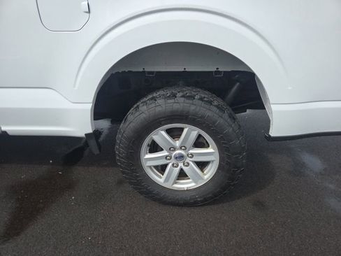 Used 2022 Ford F150 XLT w/ Trailer Tow Package AWD/4WD image 13