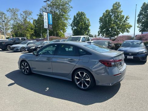 Certified 2025 Honda Civic Sport image 4