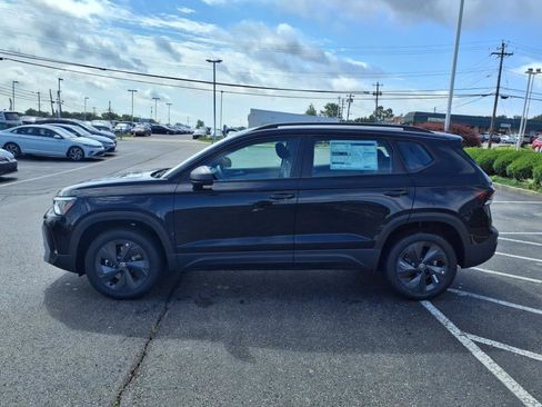 New 2025 Volkswagen Taos S image 3