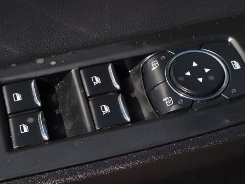 Used 2024 Ford F250 XL w/ XL Chrome Package image 18