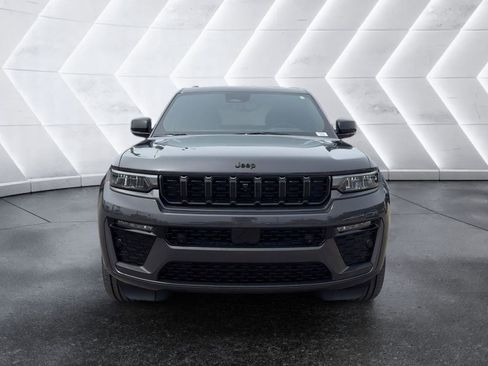New 2026 Jeep Grand Cherokee Limited AWD/4WD image 2