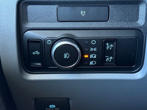 Certified 2024 Ford F550 4x4 Crew Cab Super Duty image 29