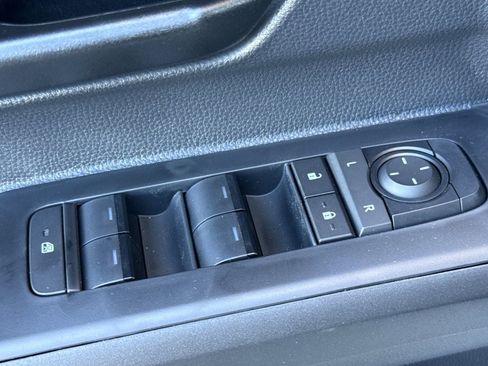 New 2026 Toyota Tacoma SR5 image 13