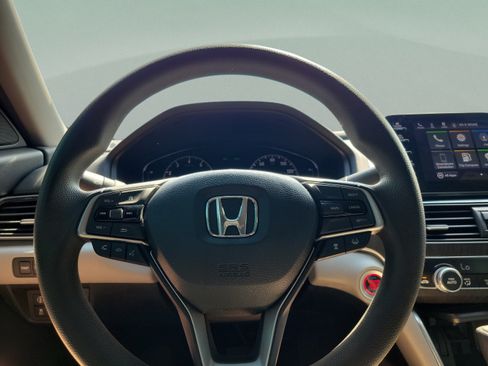 Used 2019 Honda Accord EX image 17