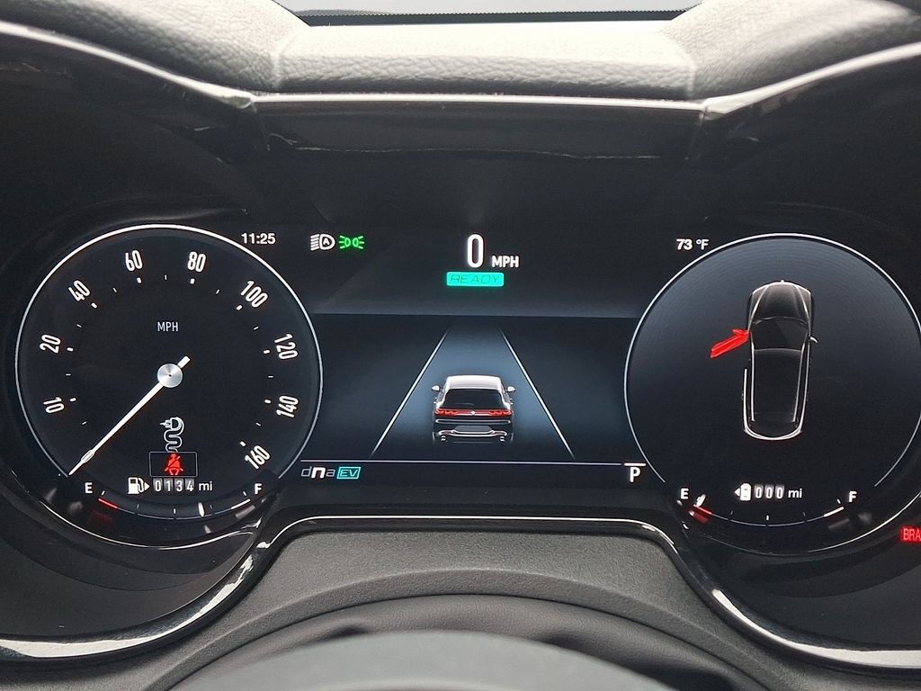 Used 2025 Alfa Romeo Tonale AWD/4WD image 22