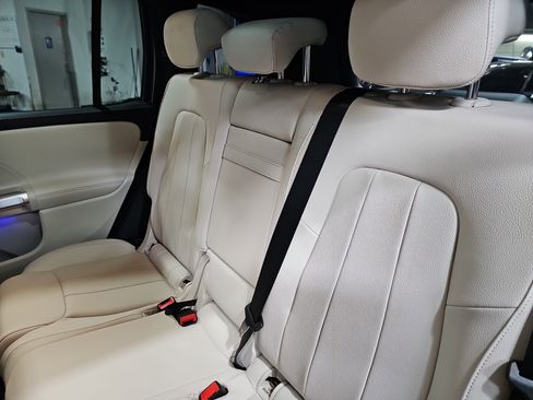 New 2026 Mercedes-Benz GLB 250 image 15