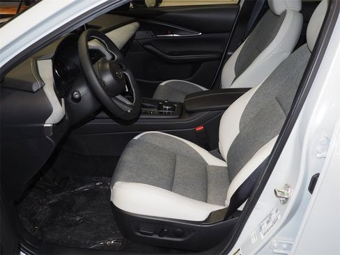 New 2026 MAZDA CX-30 AWD 2.5 S image 4