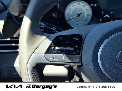 Used 2023 Hyundai Elantra SEL w/ Convenience Package FWD image 23
