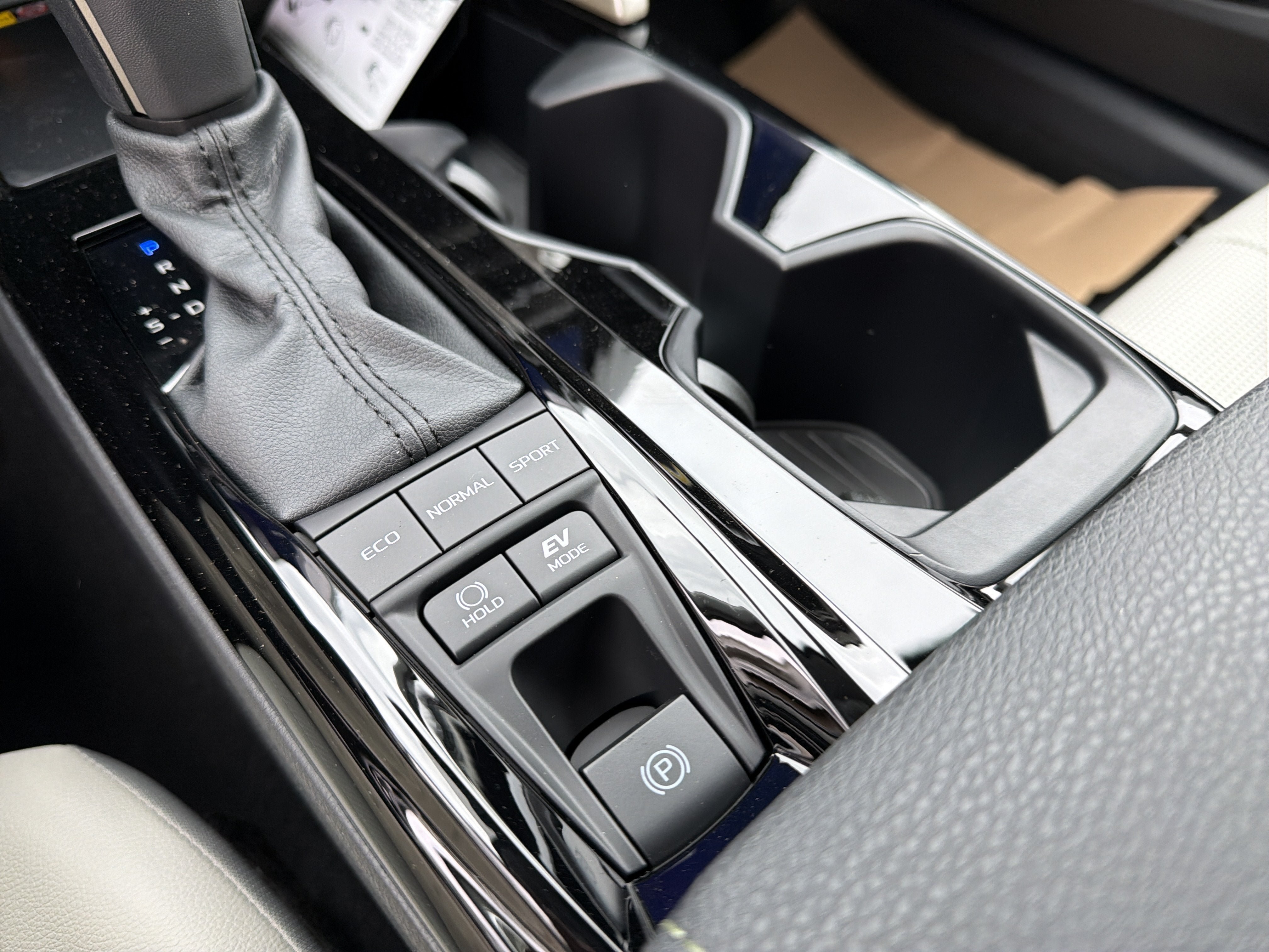 New 2026 Toyota Camry XLE w/ Premium Plus Package FWD image 20