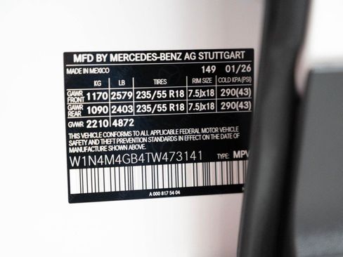 Certified 2026 Mercedes-Benz GLB 250 image 33