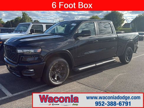 Used 2025 RAM 1500 Big Horn AWD/4WD image 1