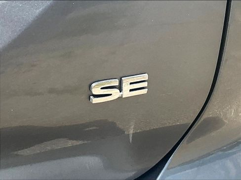 Used 2024 Mitsubishi Outlander Ralliart AWD/4WD image 24
