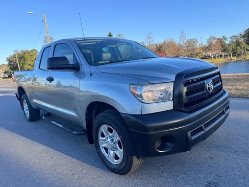 Used 2013 Toyota Tundra 2WD Double Cab image 2