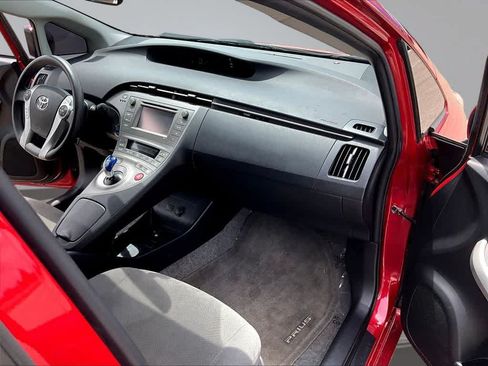Used 2015 Toyota Prius Two FWD image 24