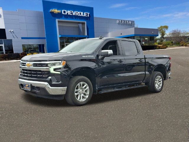 Used 2024 Chevrolet Silverado 1500 LT AWD/4WD image 34