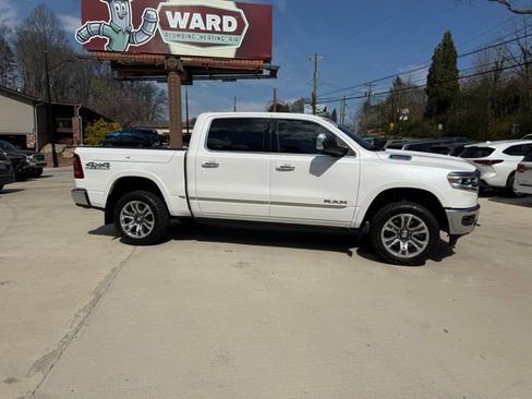 Used 2022 RAM 1500 Limited image 3