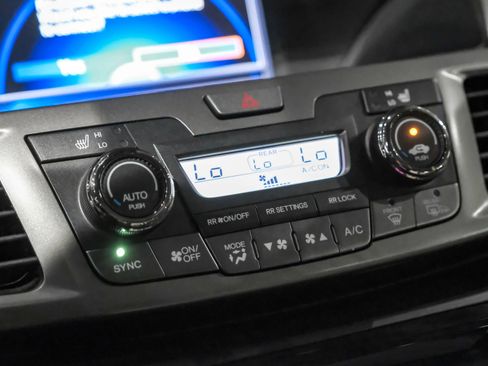 Used 2016 Honda Odyssey EX-L image 25
