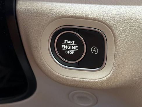 Used 2022 Mercedes-Benz GLE 350 4MATIC image 26
