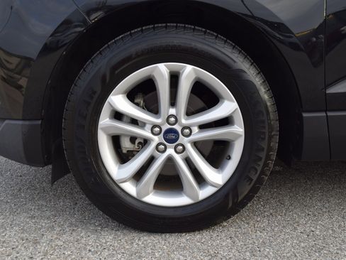 Used 2019 Ford Edge SEL w/ Equipment Group 201A image 25